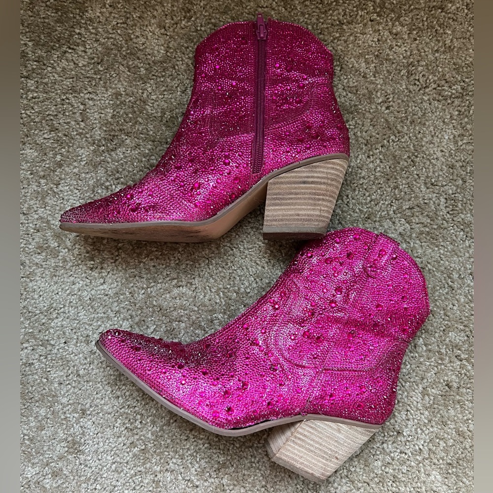 Harlow Booties by Matisse x Altar’d State in size 8